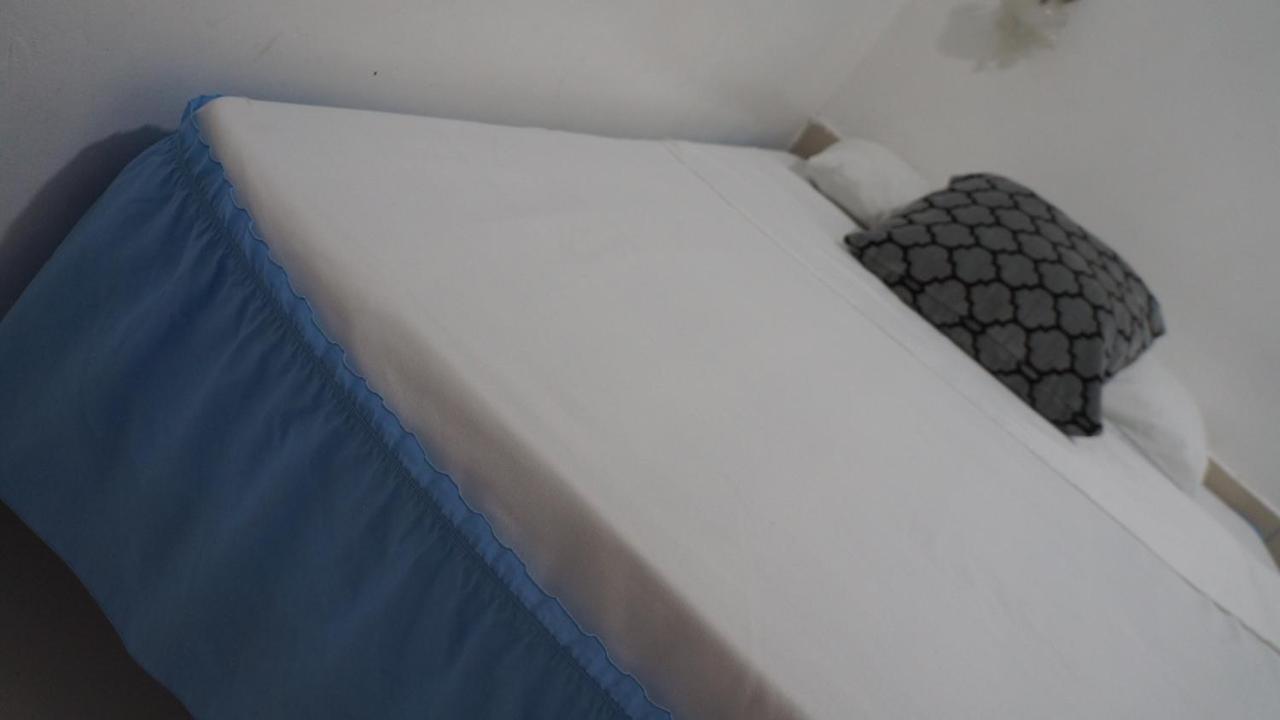 Hostal Marysol Puerto Ayora  Luaran gambar
