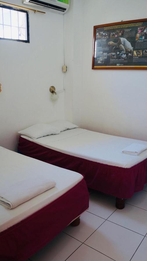 Hostal Marysol Puerto Ayora  Luaran gambar